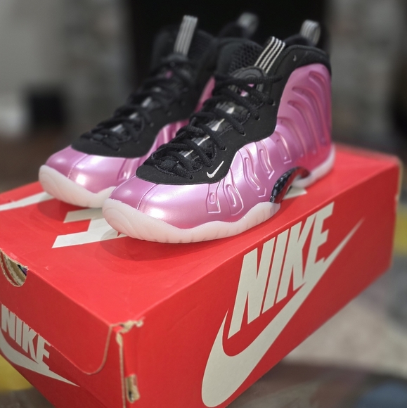 nike foamposite polarized pink